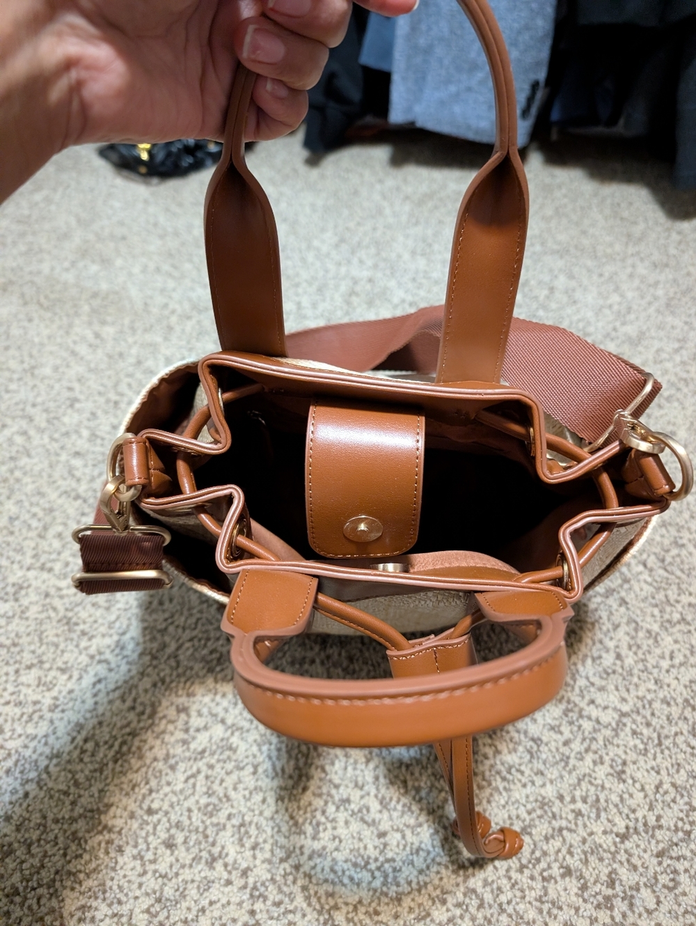 Tan Straw Drawstring Bucket Bag - Picture 2 of 2